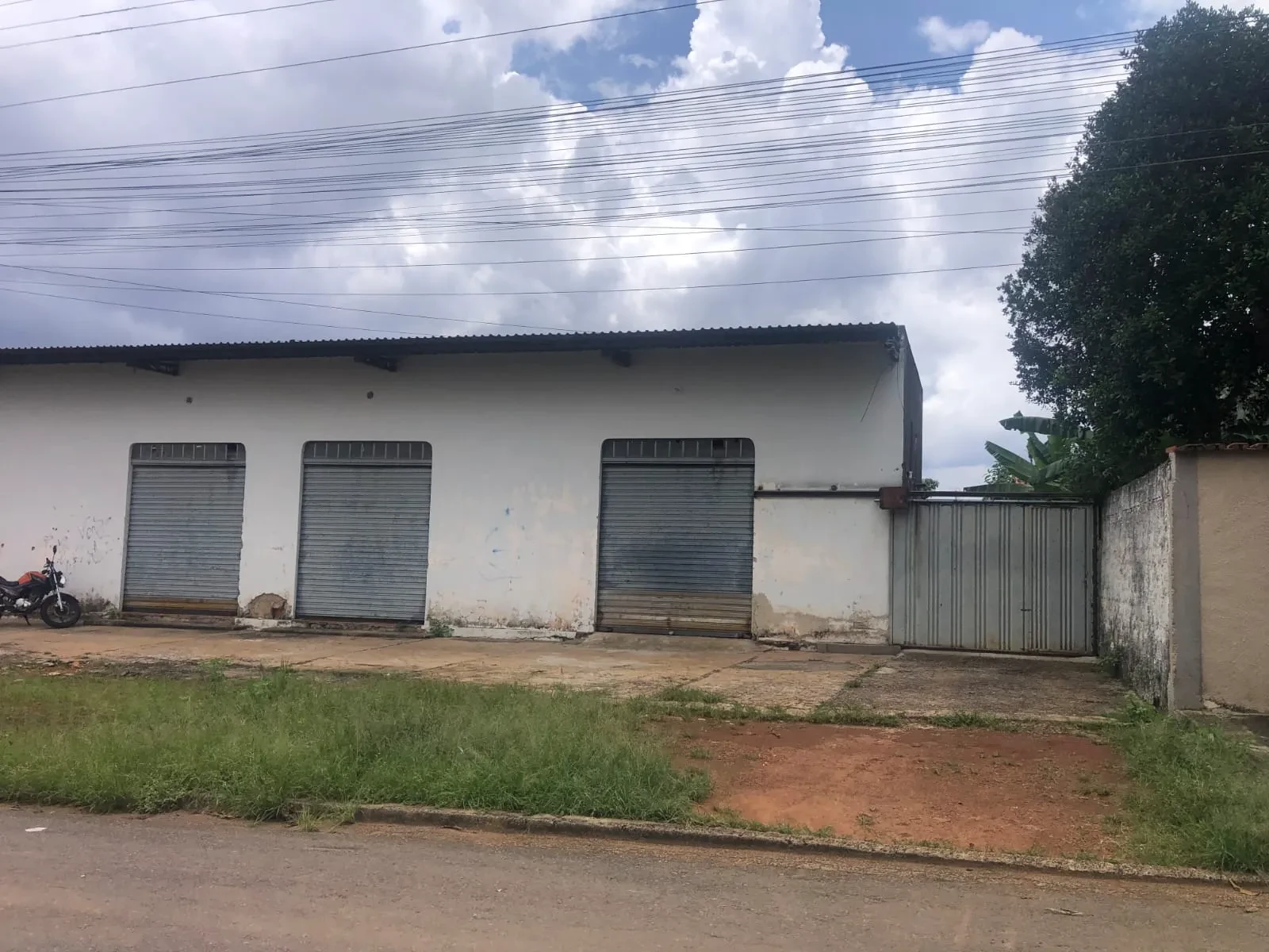 Imagem Ponto Comercial à Venda, 627 metros em Jardim Presidente - Goiânia