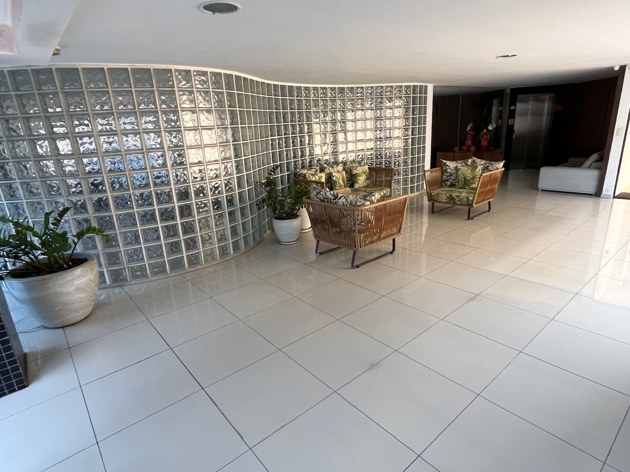 Foto do imóvel: Apartamento com 4 Quartos à Venda, 195 m² em Pajuçara - Maceió