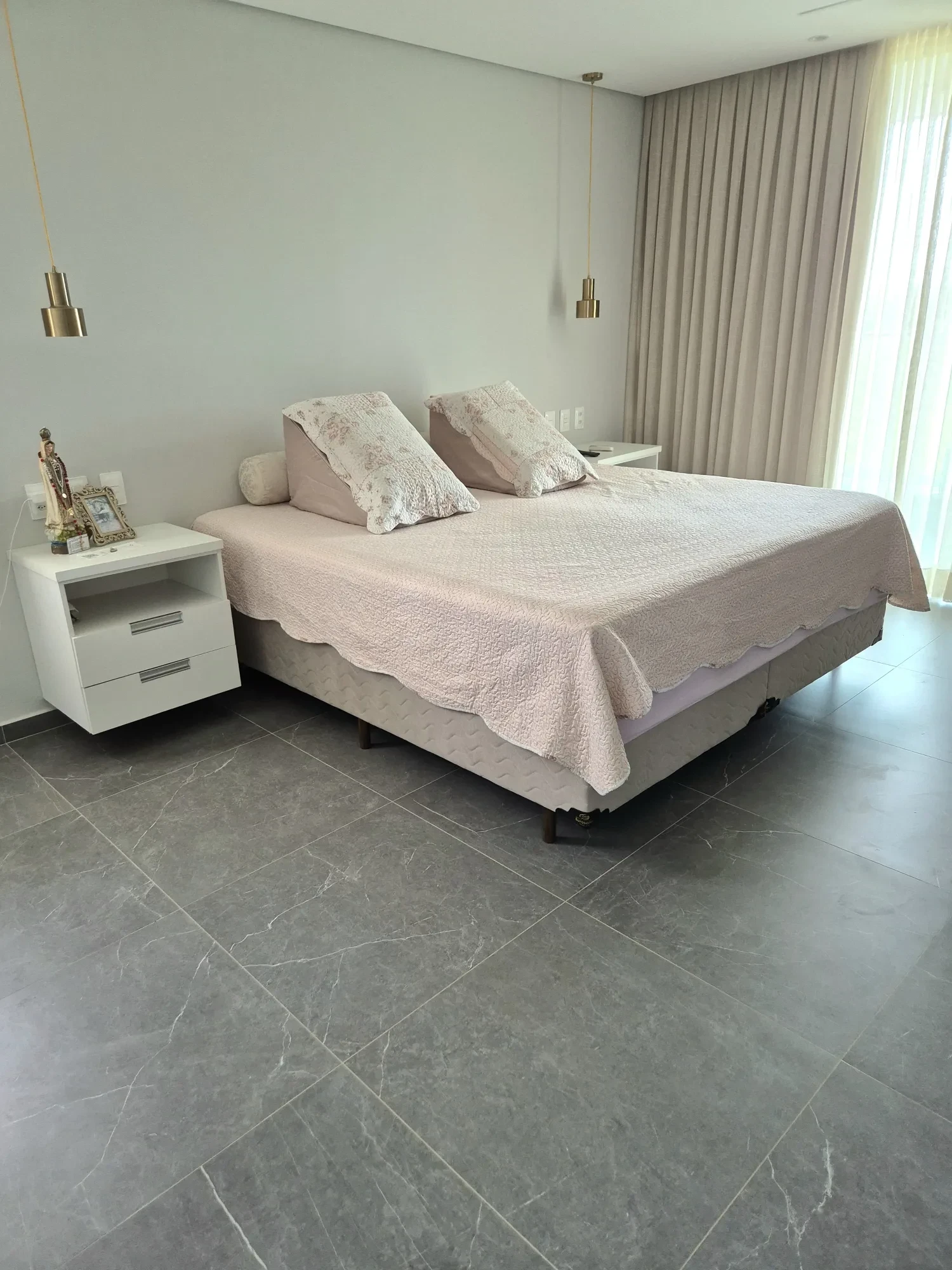 Imagem Casa com 3 Quartos à Venda, 262 m² em Cidade Alpha - Eusébio