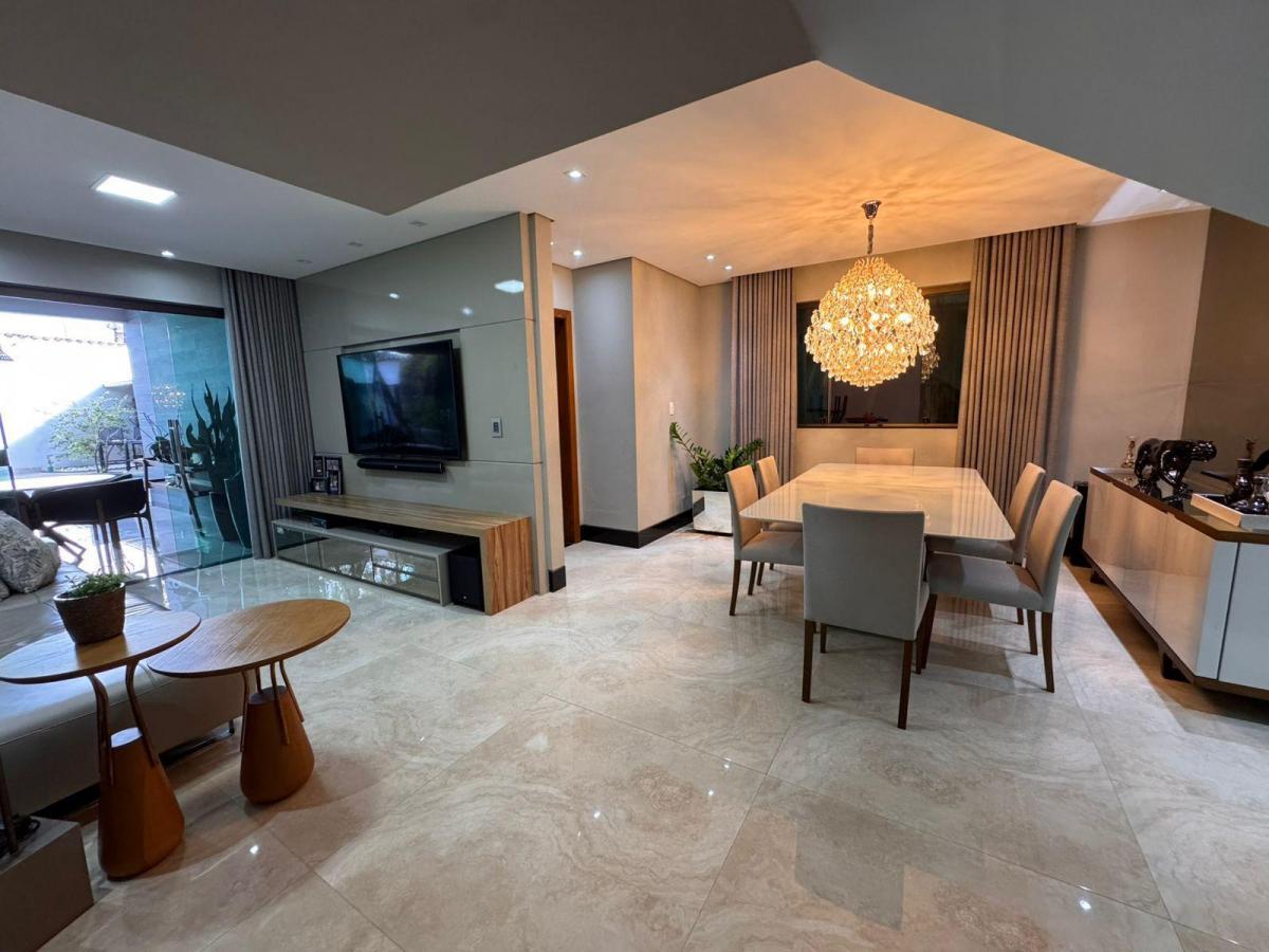 Foto do imóvel: Casa com 3 Quartos à Venda, 213 m² em Santa Amélia - Belo Horizonte