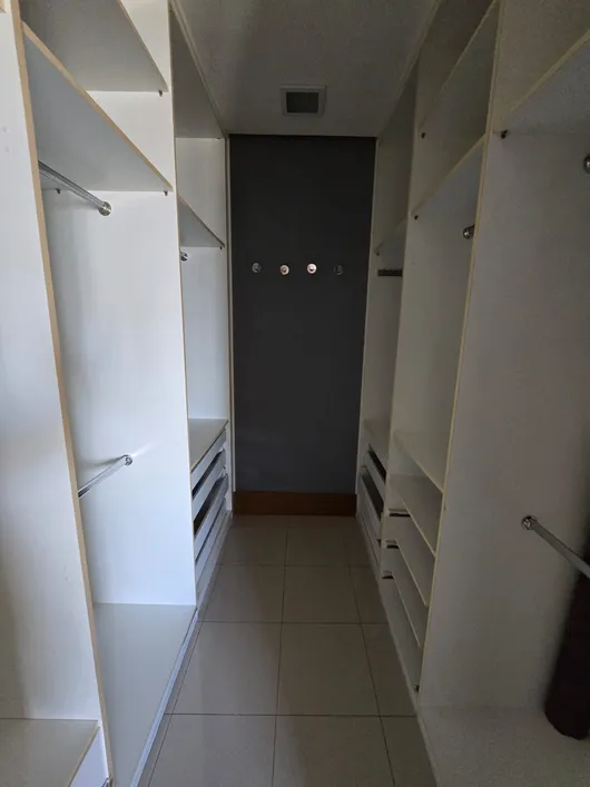 Imagem Apartamento com 3 Quartos à Venda, 200 m²em Umarizal - Belém