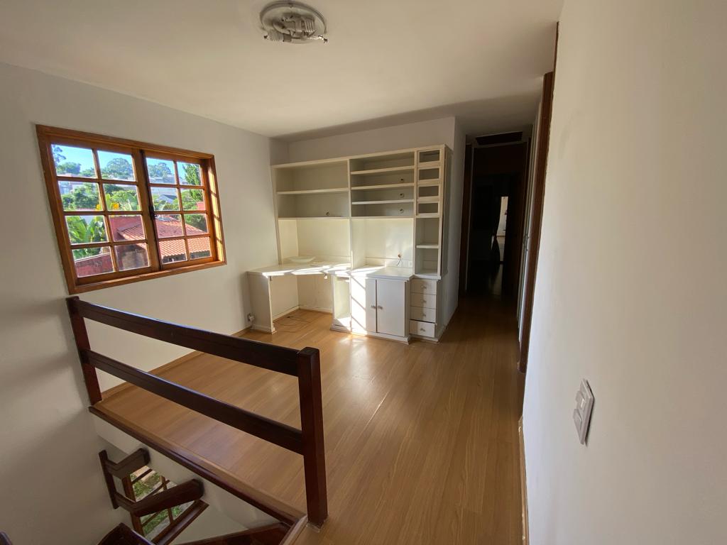 Imagem Casa de Condomínio com 4 Quartos para Alugar, 170 m²em Jardim São Paulo II - cotia