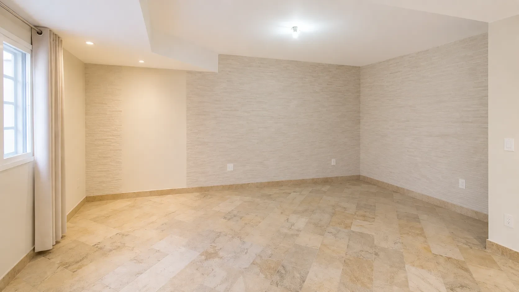Imagem Sobrado com 4 Quartos à Venda, 380 m² em Centro - São José