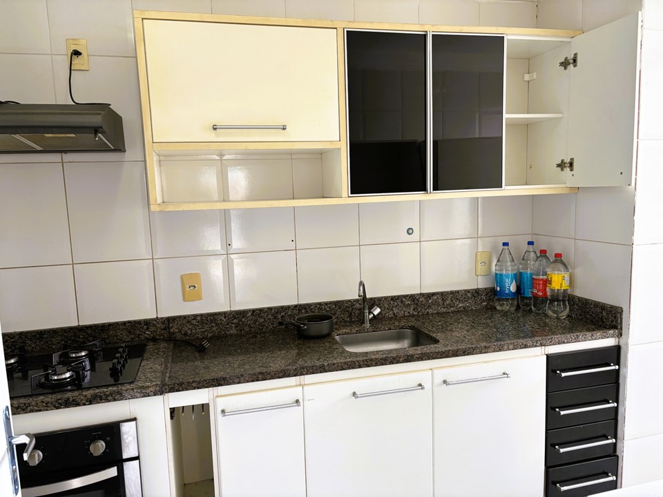 Foto do imóvel: Apartamento com 3 Quartos para Alugar, 70 m² em Japiim - Manaus
