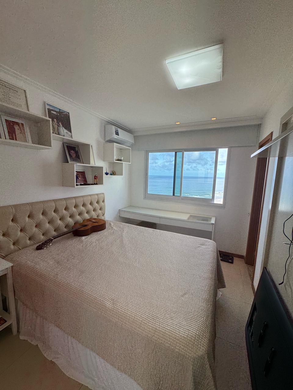 Foto do imóvel: Apartamento com 4 Quartos à Venda, 200 m² em Pituaçu - Salvador