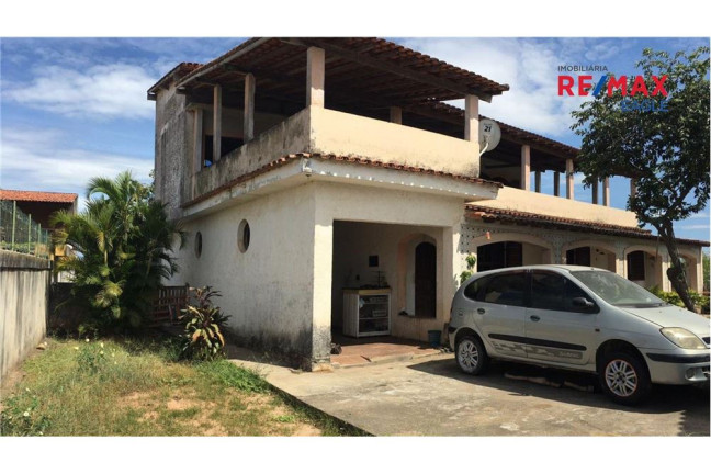 Chácara com 5 Quartos à Venda, 300 m² em Alvorada (Bacaxá) - Saquarema