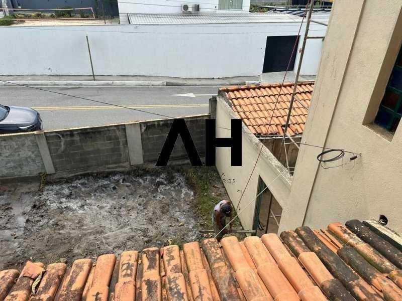 Imagem Casa com 5 Quartos à Venda, 150 m²em Praia de Itaipuaçu (Itaipuaçu) - Maricá
