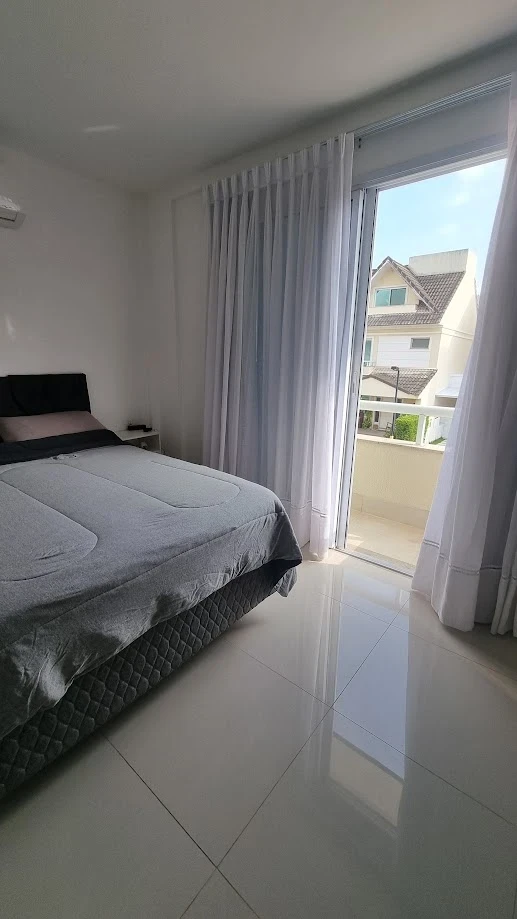Imagem Casa de Condomínio com 4 Quartos à Venda, 160 m² em Recreio dos Bandeirantes - Rio de Janeiro