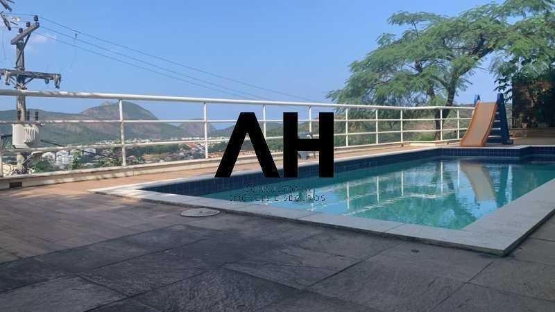 Casa de Condomínio com 4 Quartos à Venda, 300 m²em Cidade Universitária - Rio de Janeiro