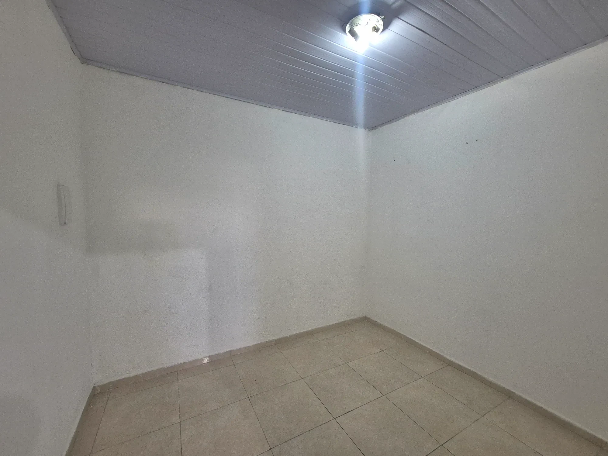 Imagem Casa com 2 Quartos para Alugar, 100 m² em Parque Pinheiros - Taboão da Serra