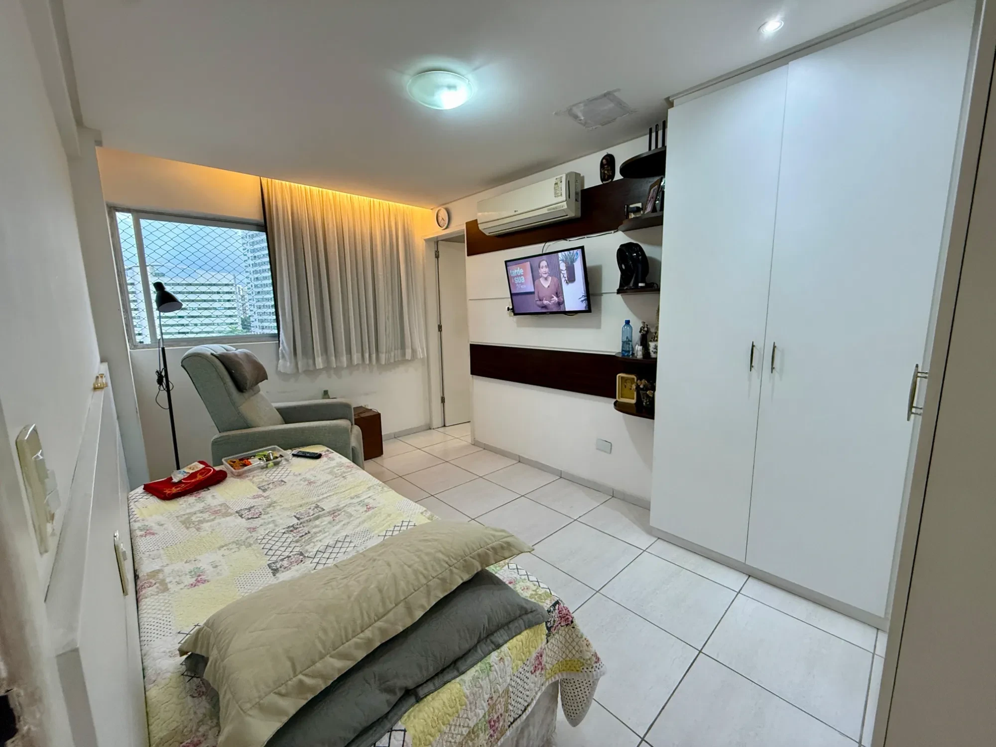Imagem Apartamento com 3 Quartos à Venda, 110 m² em Madalena - Recife