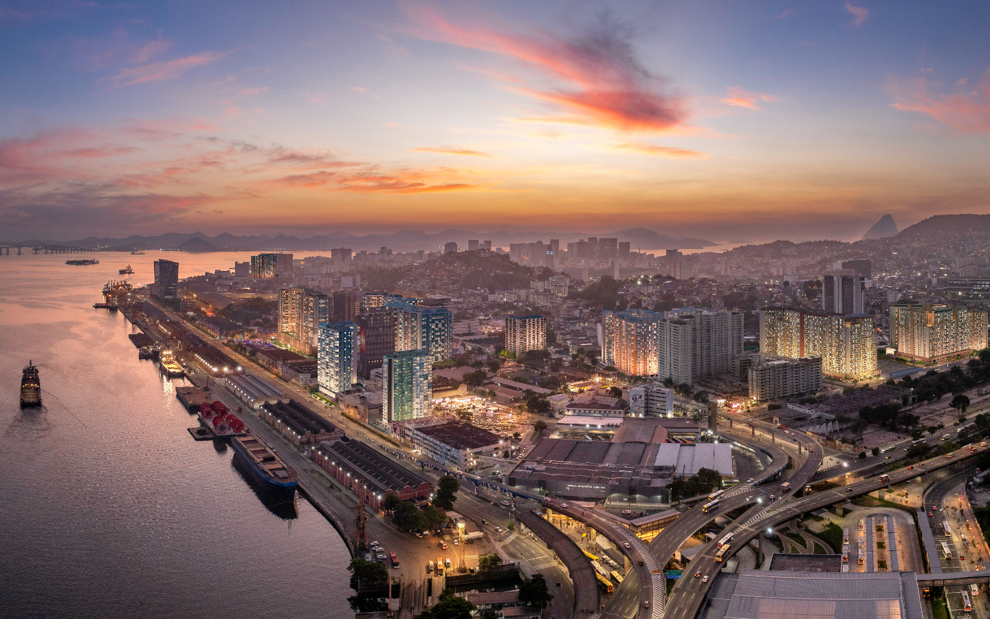 Apartamento com 2 Quartos à Venda, 55 m² em Santo Cristo - Rio de Janeiro