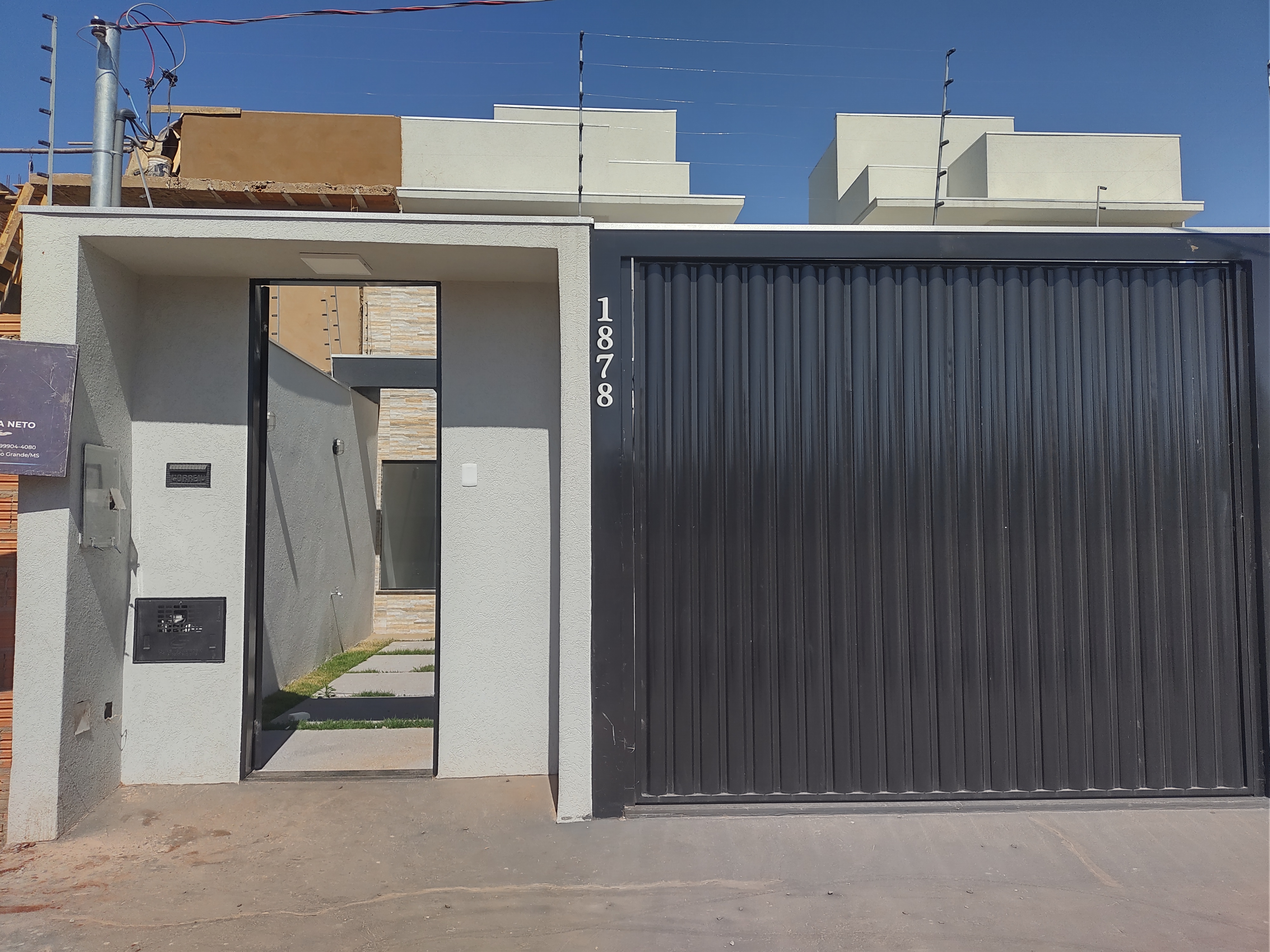 Sobrado com 3 Quartos à Venda, 125 m²em Jardim Montevidéu - Campo Grande