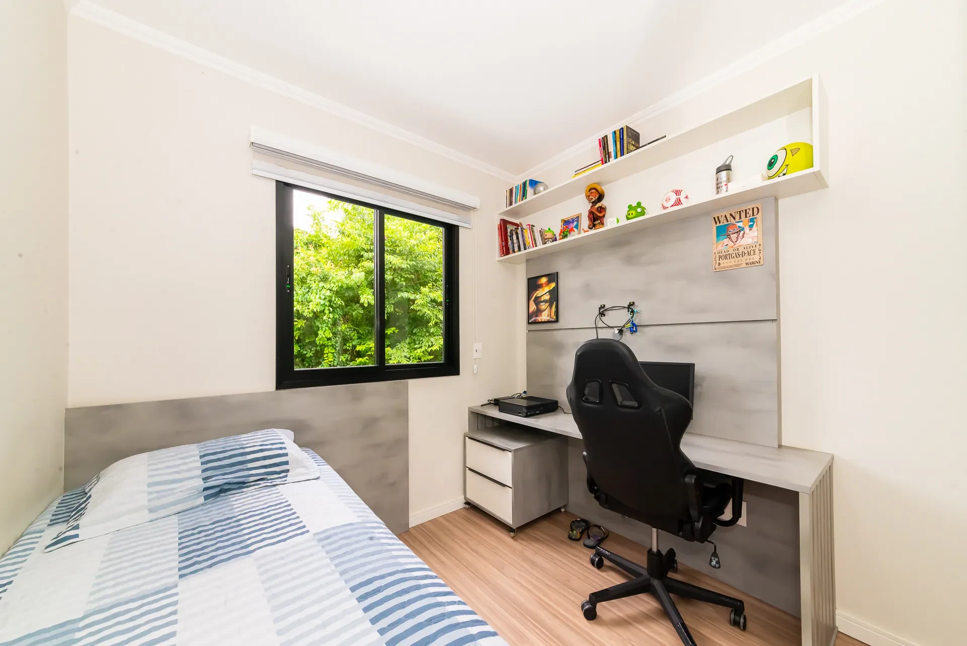Imagem Casa de Condomínio com 3 Quartos à Venda, 105 m² em Santa Cândida - Curitiba