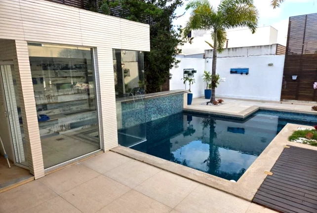 Casa com 4 Quartos à Venda, 397 m² em Portinho - Cabo Frio