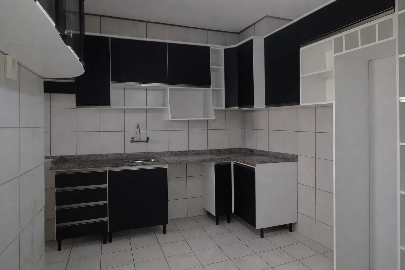 Imagem Apartamento com 3 Quartos à Venda, 107 metros em Centro - Florianópolis