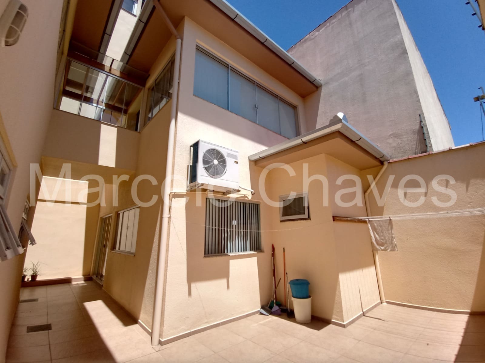 Imagem Casa com 11 Quartos à Venda, 265 m² em Partenon - Porto Alegre