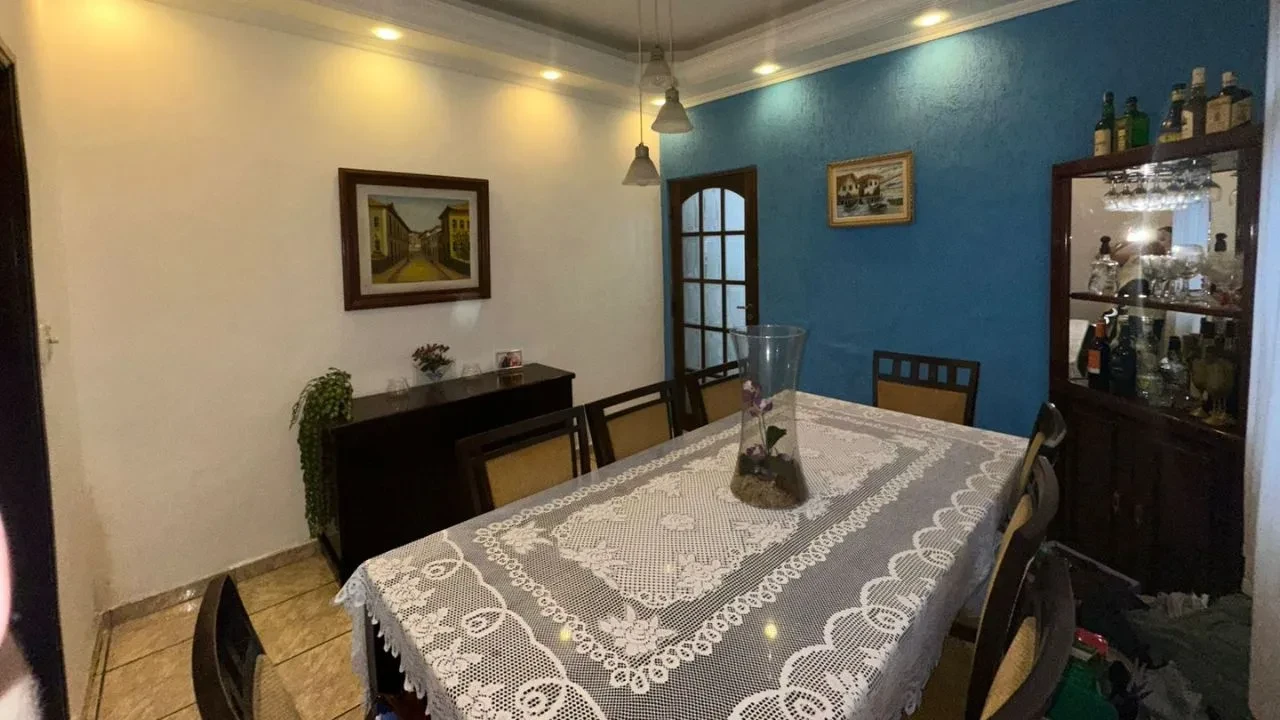 Imagem Casa com 3 Quartos à Venda, 275 metros em Bom Retiro - Santos
