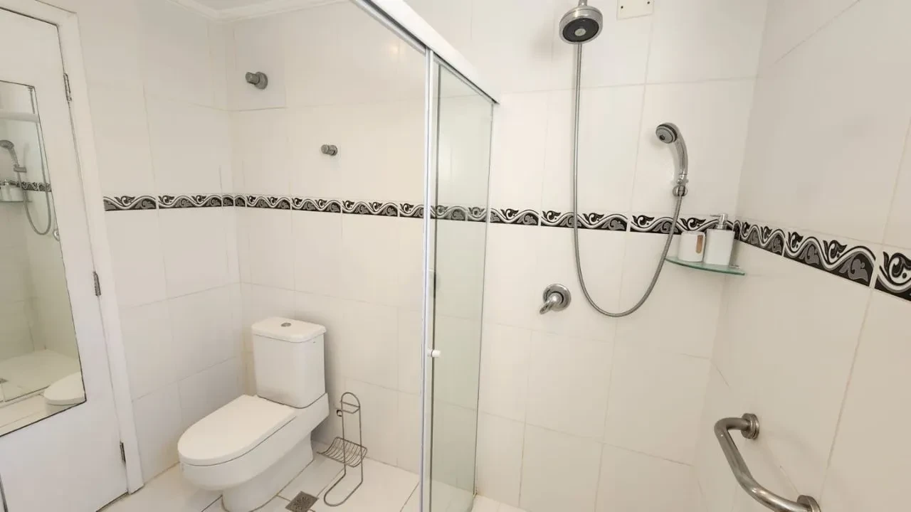 Imagem Apartamento com 2 Quartos à Venda, 84 m² em Gonzaga - Santos