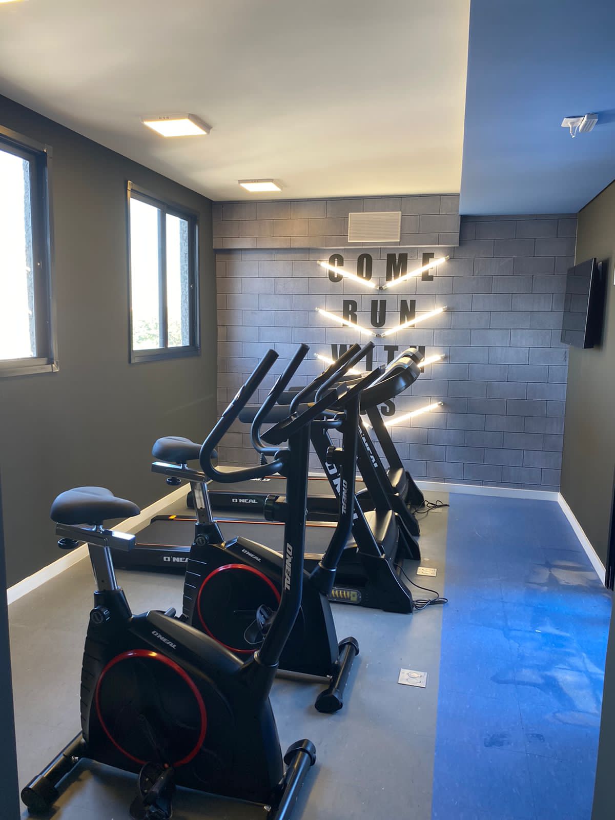 Imagem Apartamento com 2 Quartos à Venda, 40 m²em Jardim Santo Antônio - São Paulo