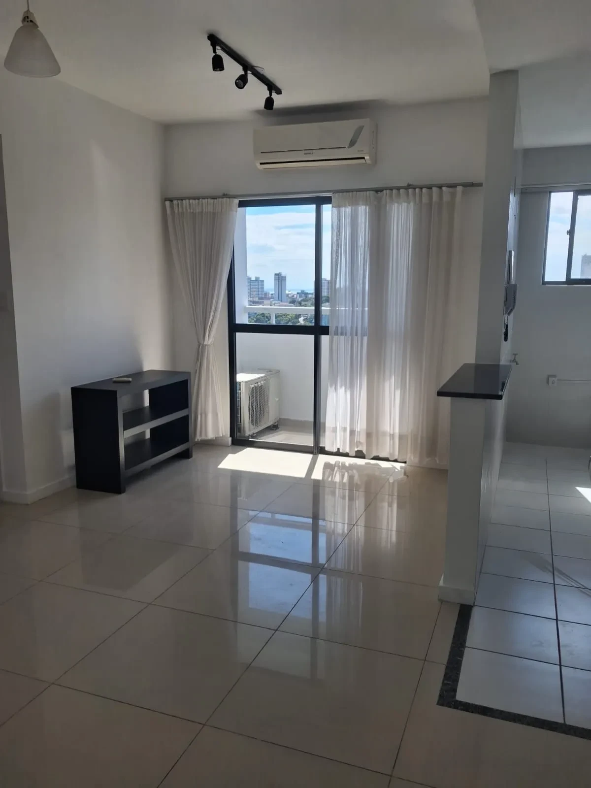 Imagem Apartamento com 2 Quartos para Alugar, 52 m² em Luiz Anselmo - Salvador