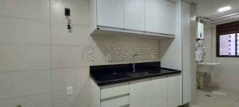 Imagem Apartamento com 2 Quartos à Venda, 67 m² em Torre - Recife