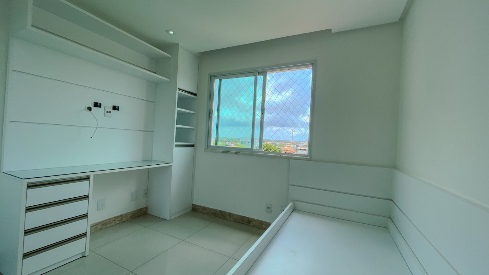 Imagem Apartamento com 3 Quartos para Alugar, 87 m²em Centro - Lauro de Freitas
