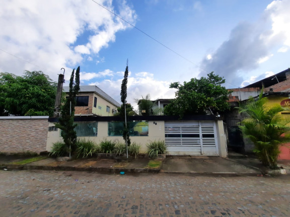Sobrado com 2 Quartos à Venda,  em Caxangá - Recife