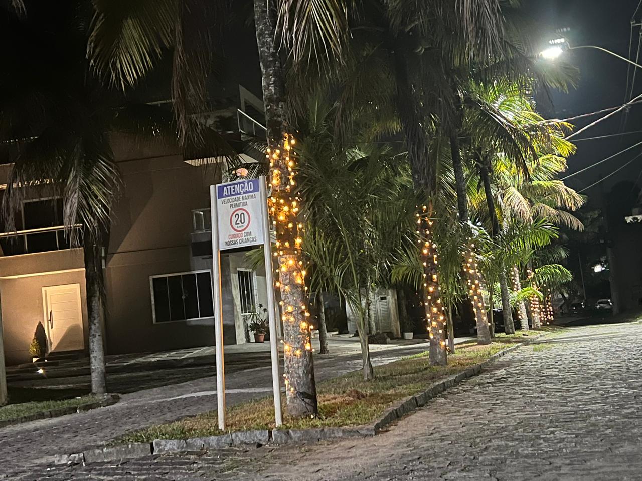 Foto do imóvel: Terreno em Condomínio à Venda, 210 m² em Guaratiba - Rio de Janeiro