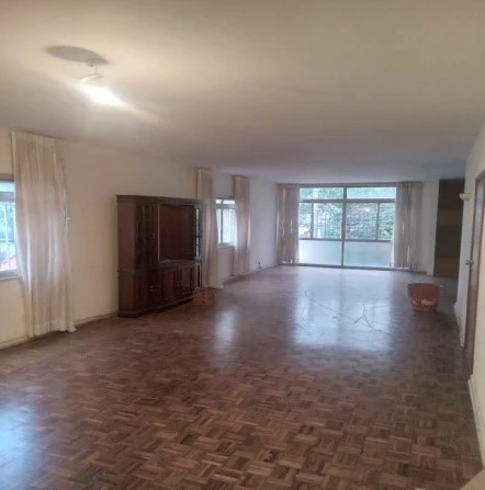 Apartamento com 3 Quartos para Alugar, 216 m² em Jardins - São Paulo