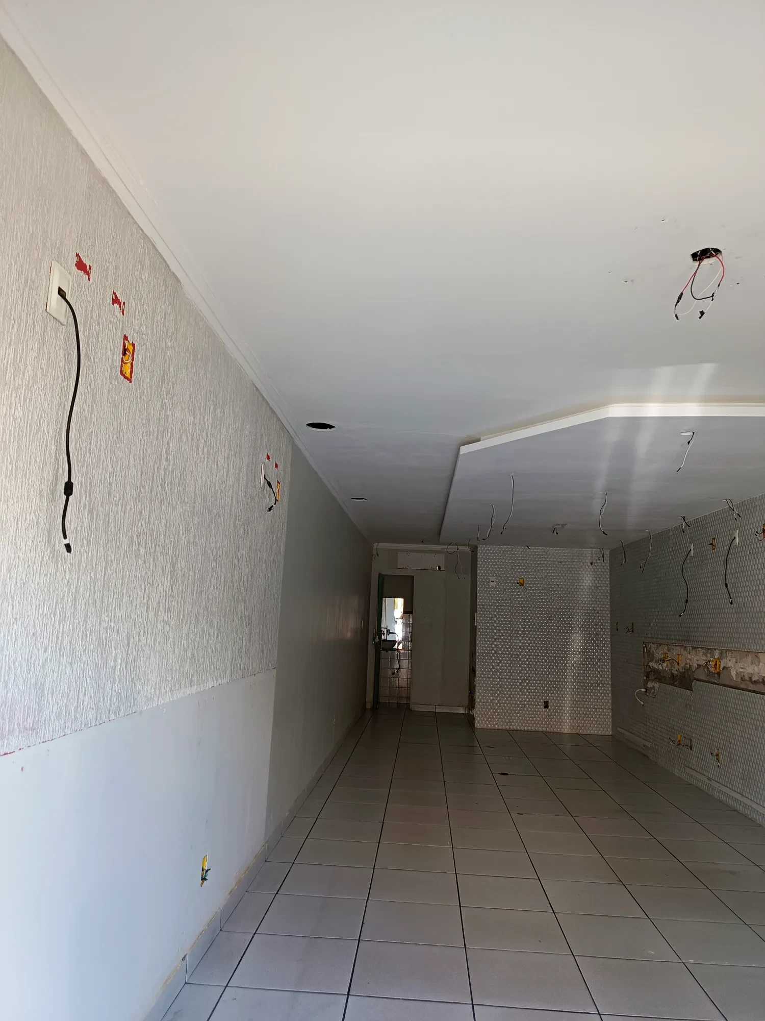 Imagem Loja para Alugar, 43 m² em Ponta Negra - Natal