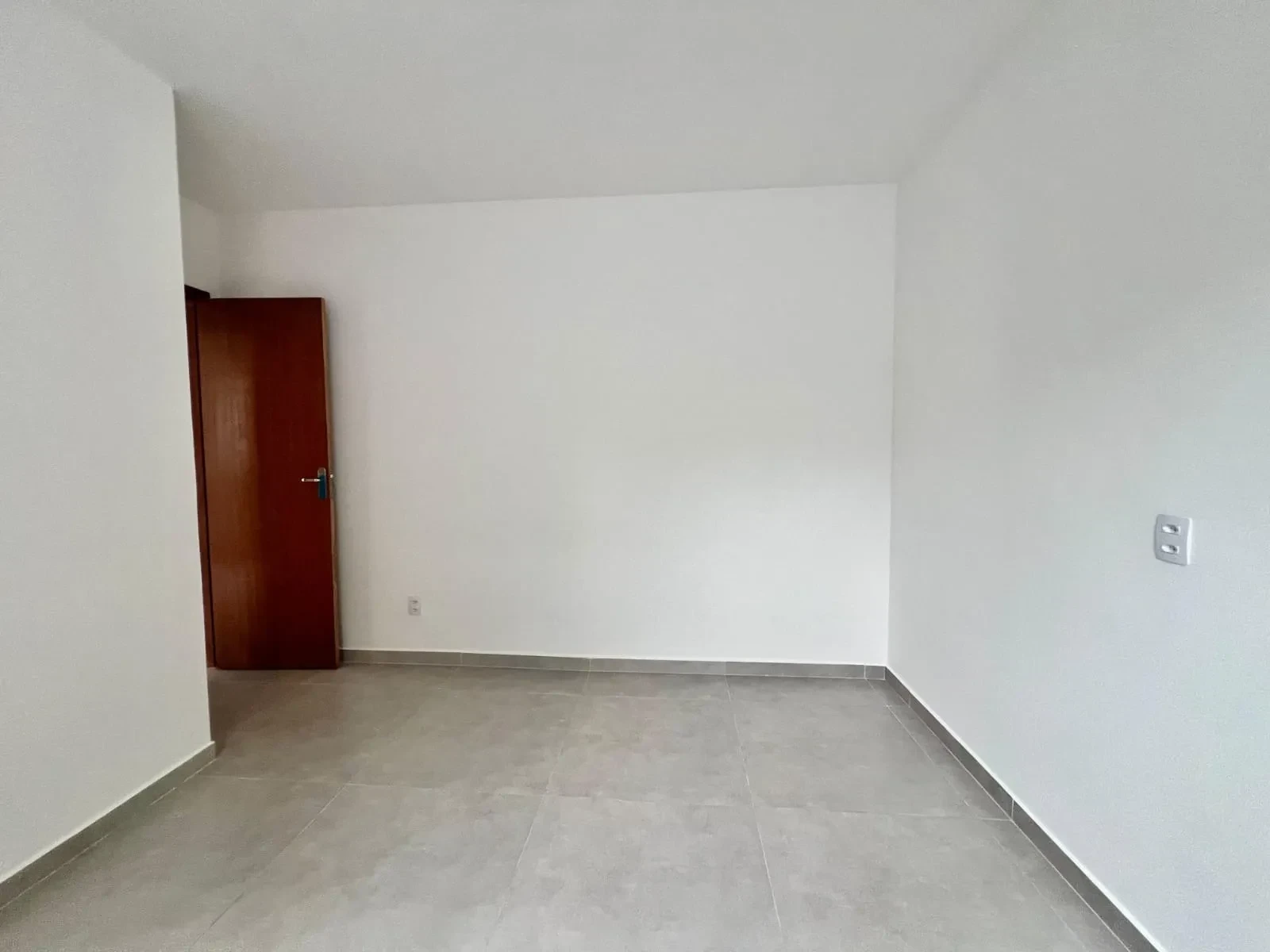 Imagem Casa com 2 Quartos à Venda, 70 m² em São Pedro - Juiz de Fora