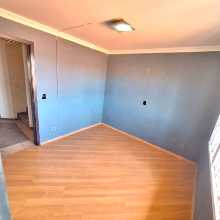 Foto do imóvel: Sobrado com 3 Quartos à Venda, 13.100 m² em Capão Raso - Curitiba