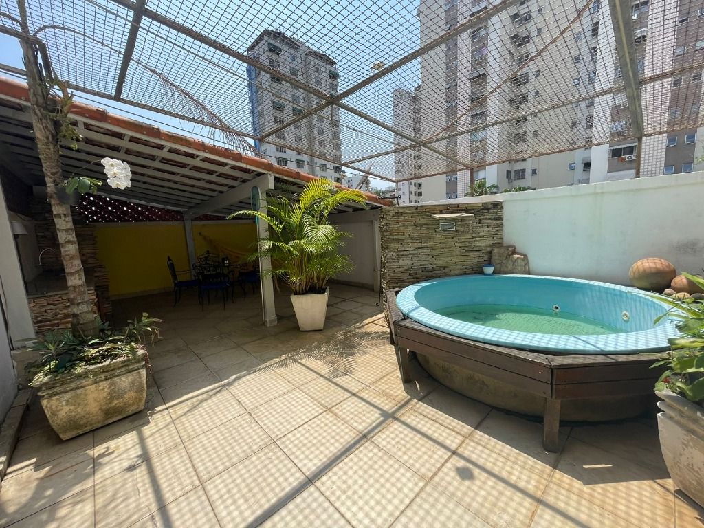 Imagem Apartamento com 2 Quartos à Venda, 142 m²em Icaraí - Niterói