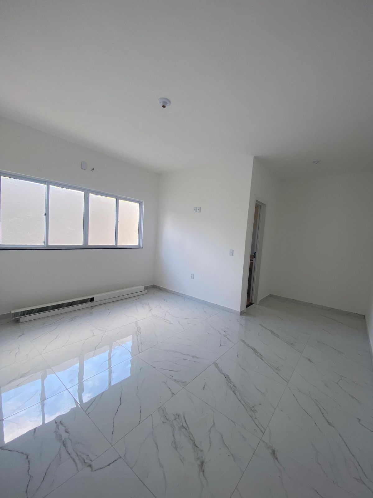 Imagem Casa com 3 Quartos à Venda, 95 m² em Urucunema - Eusébio