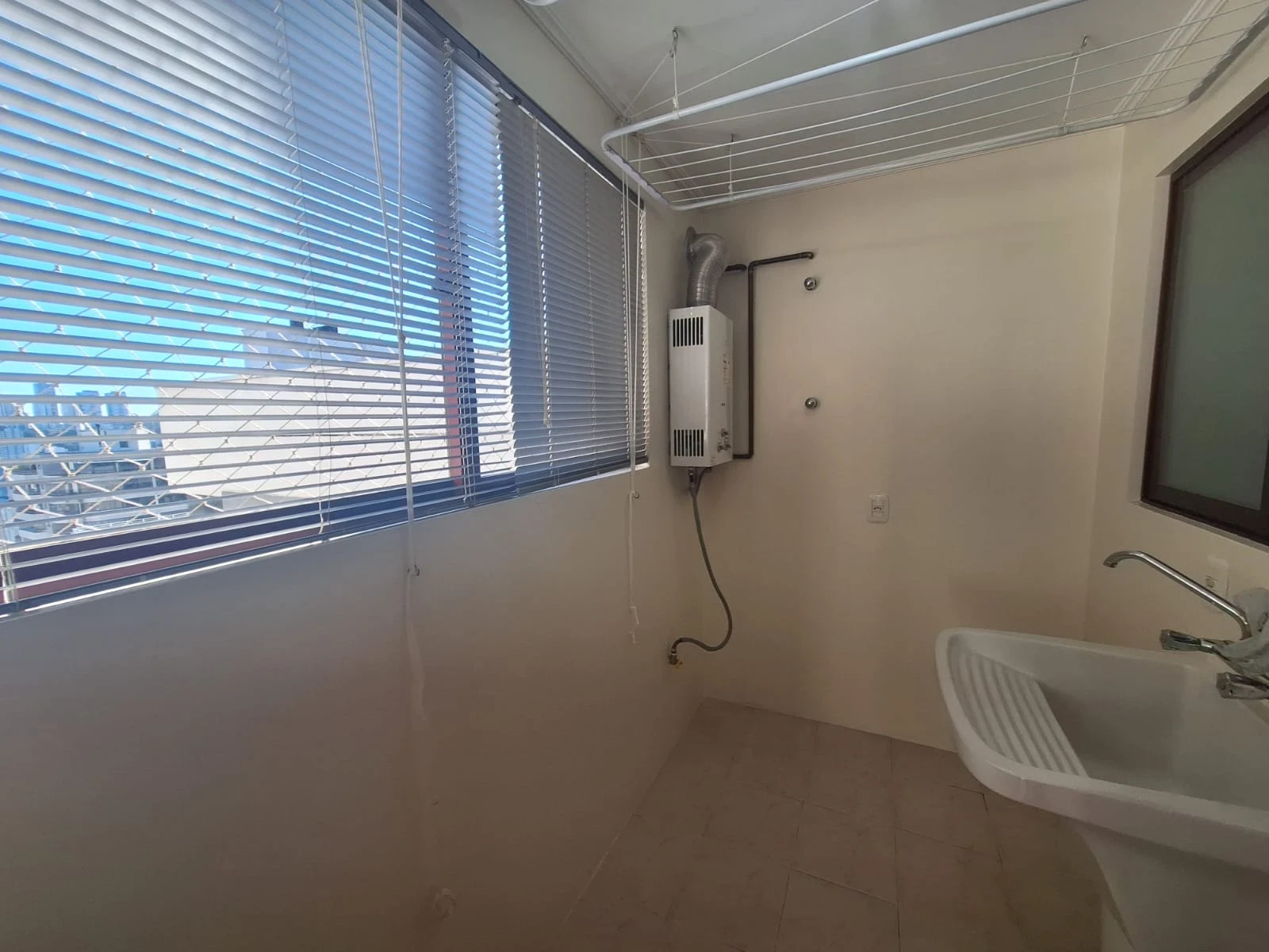 Imagem Apartamento com 2 Quartos à Venda, 101 m² em Centro - Caxias do Sul