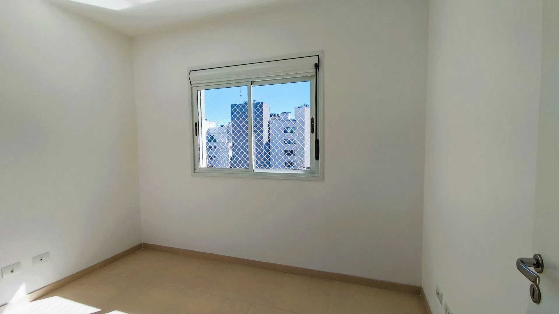 Imagem Apartamento com 2 Quartos à Venda, 77 m² em Água Verde - Curitiba