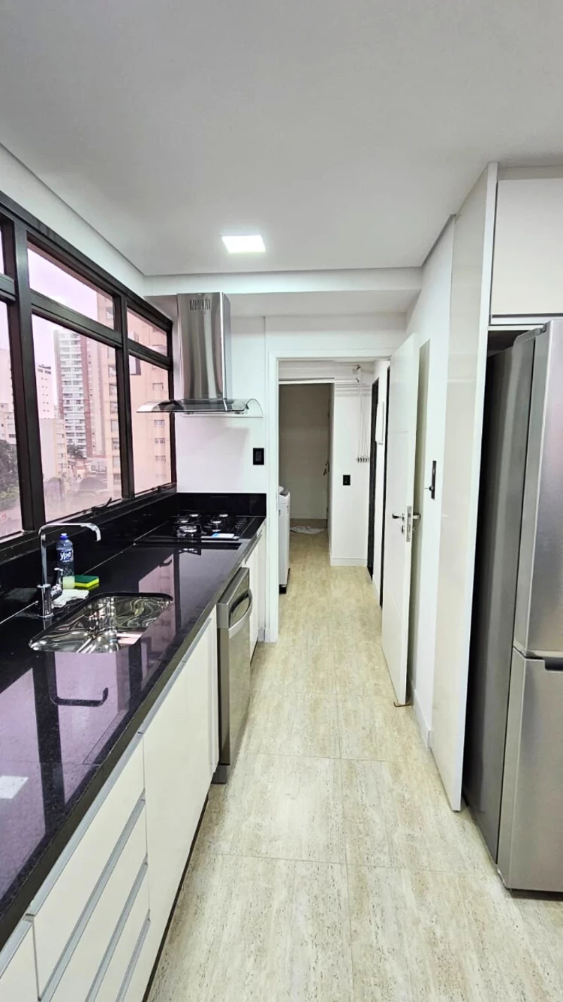 Imagem Apartamento com 3 Quartos à Venda, 210 m² em Sumaré - São Paulo