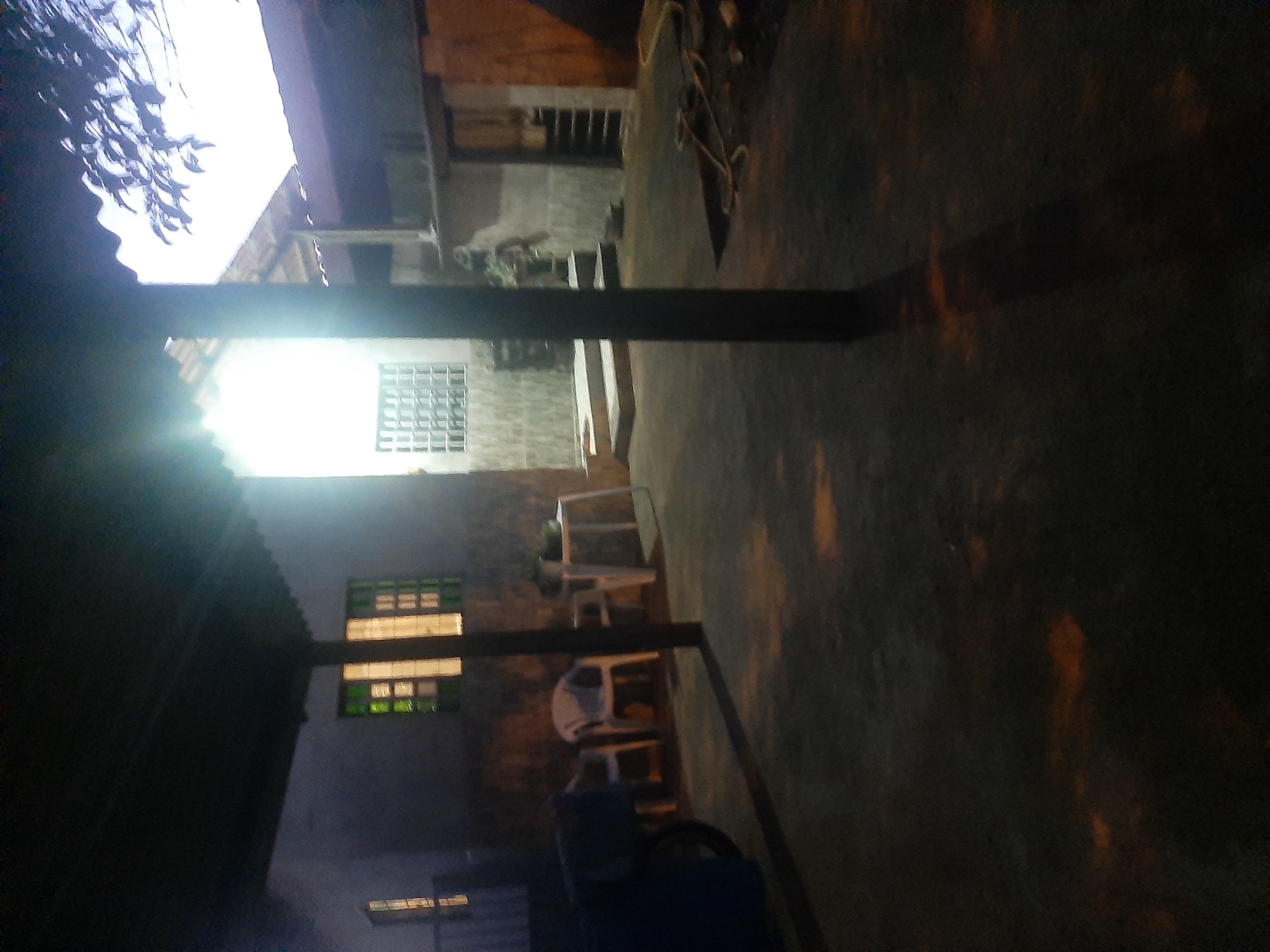 Imagem Casa com 2 Quartos à Venda, 300 m²em Centro  - Alto Paraíso de Goiás