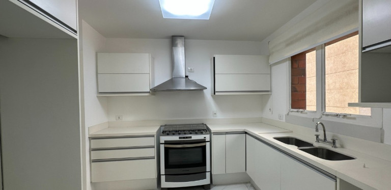 Imagem Apartamento com 4 Quartos à Venda ou Locação, 284 m² em Jardim Europa - São Paulo