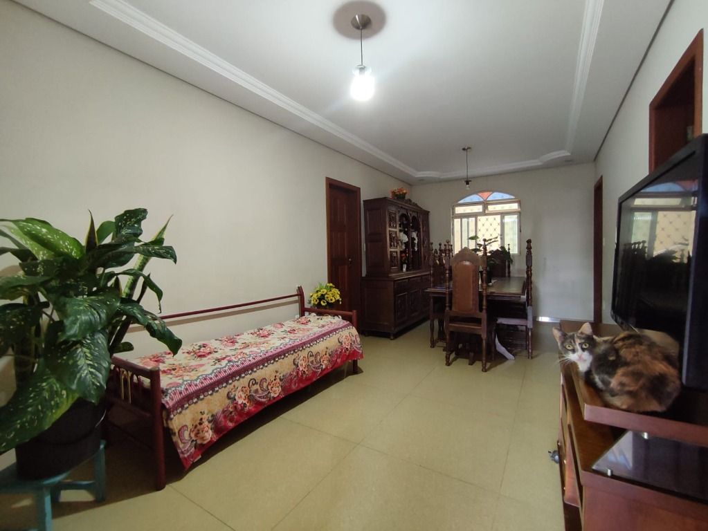 Foto do imóvel: Casa com 4 Quartos à Venda, 200 m² em São Benedito - Santa Luzia