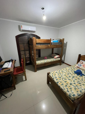 Imagem Chácara com 3 Quartos à Venda, 240 m² em Jd. Umuarama - Itanhaém
