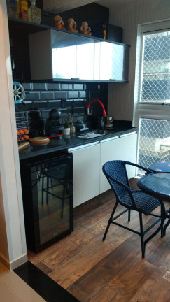 Imagem Apartamento com 2 Quartos à Venda,  em Caiçara - Praia Grande