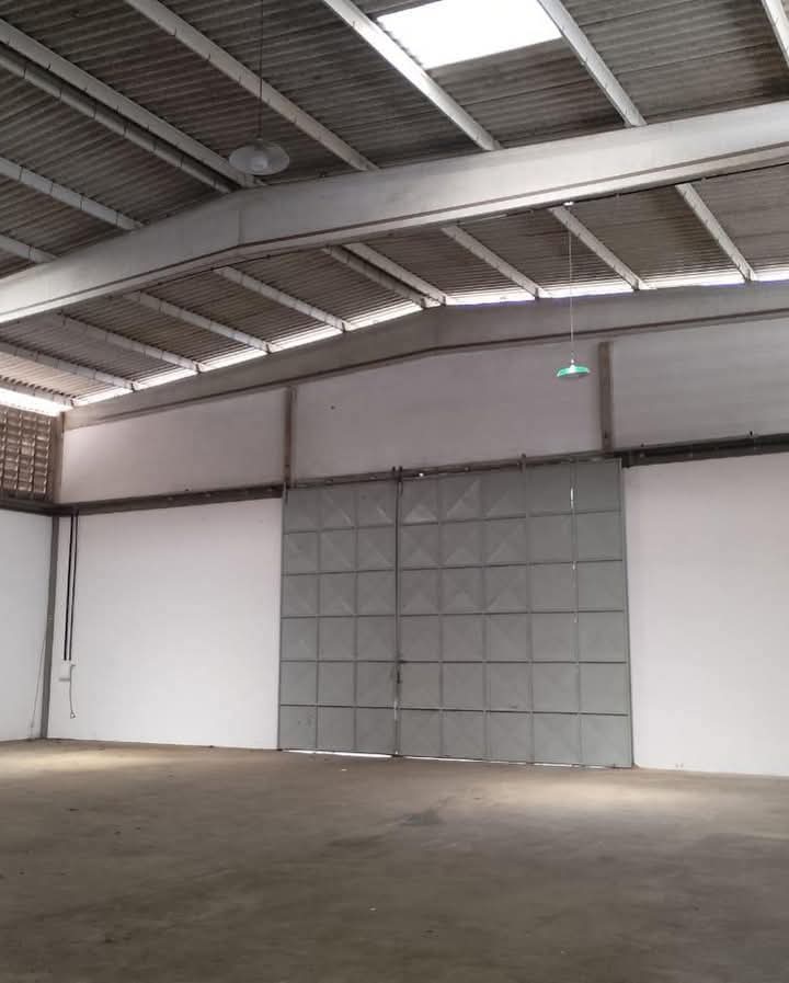 Galpão para Alugar, 1.499 m² em Campinas de Pirajá - Salvador