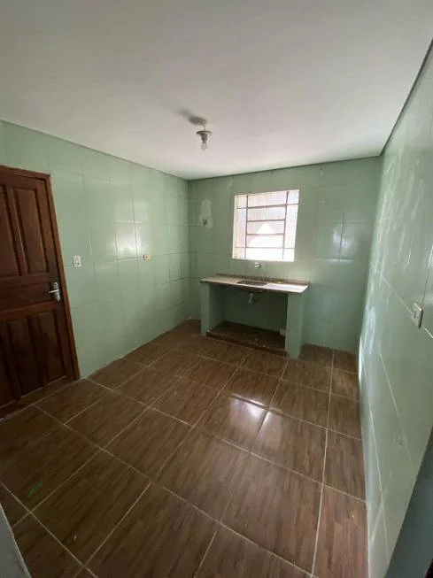 Imagem Casa com 2 Quartos para Alugar, 100 m²em Vila Makenzi - Jandira