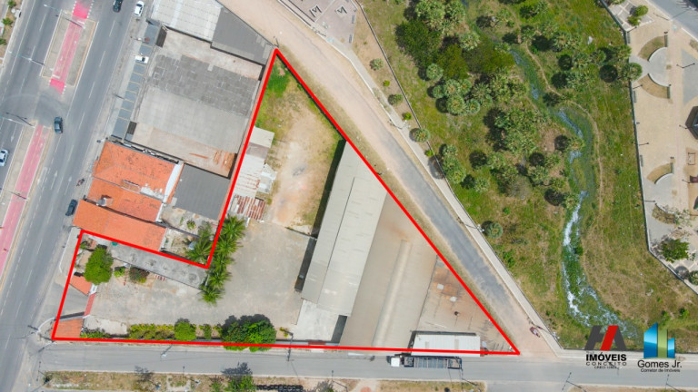 Foto do imóvel: Terreno à Venda, 3.800 m² em Piratininga - Maracanaú