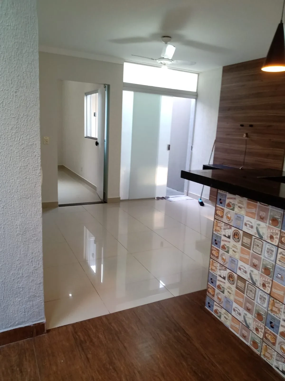 Imagem Casa com 2 Quartos para Alugar, 130 m² em Poção - Cuiabá