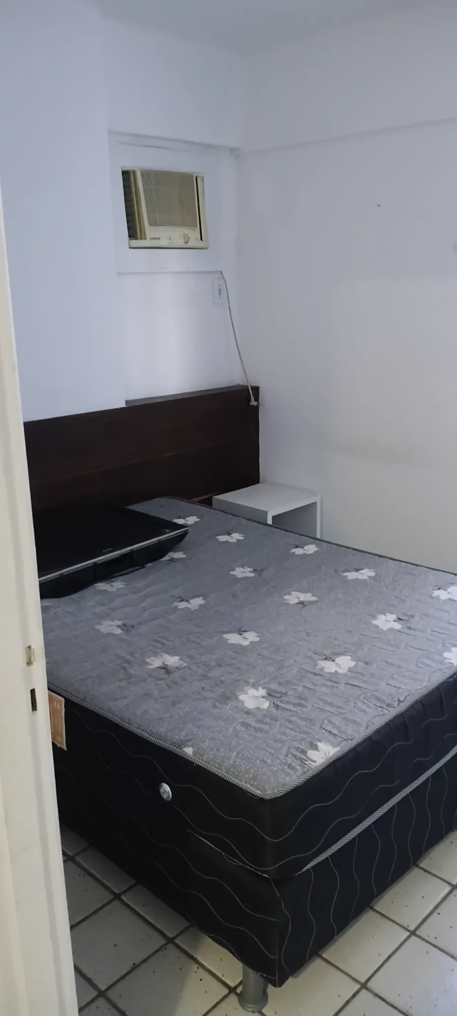 Imagem Apartamento com 1 Quarto para Alugar, 35 m² em Boa Viagem - Recife