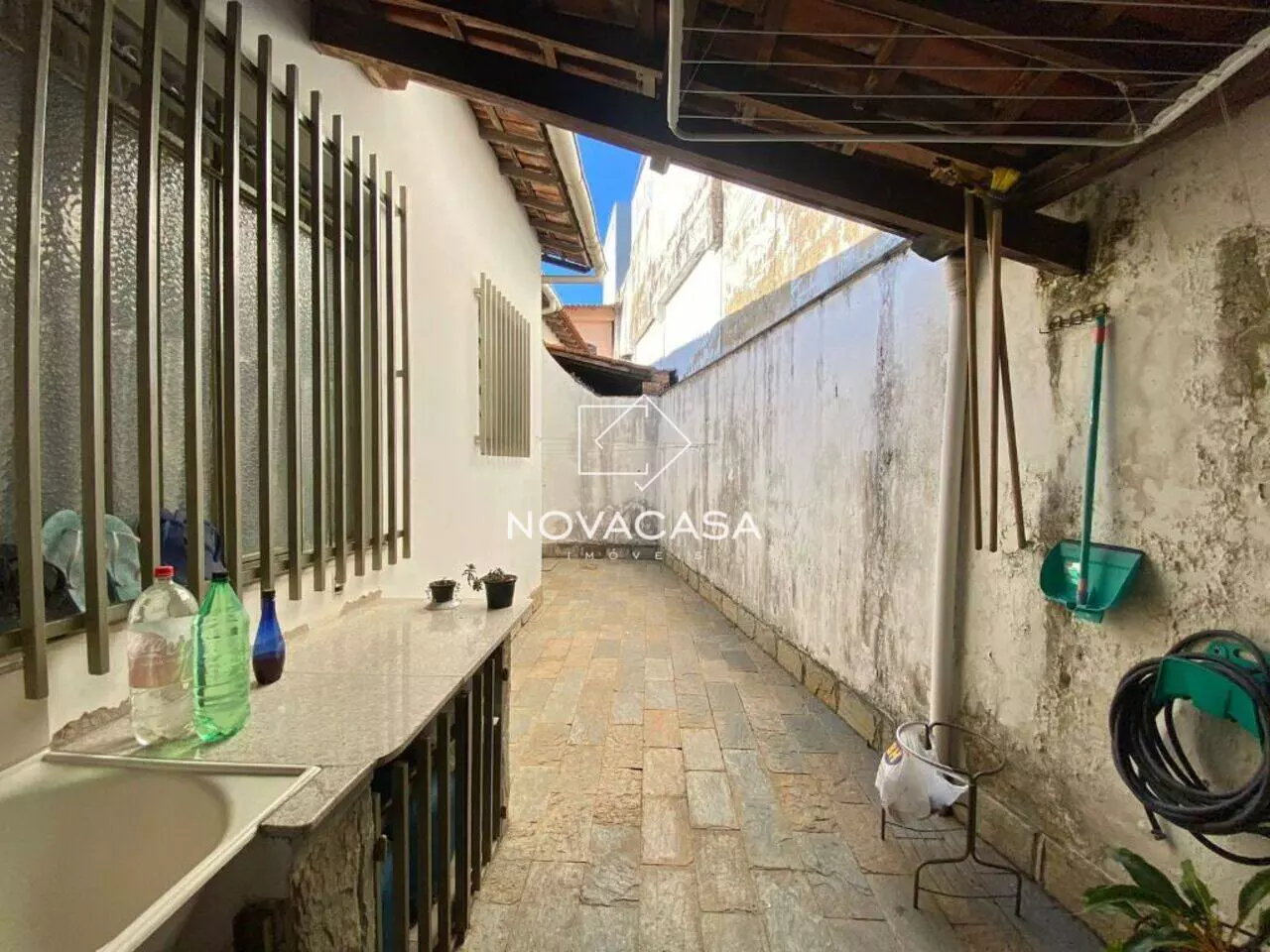 Imagem Casa com 2 Quartos à Venda, 90 m² em Planalto - Belo Horizonte