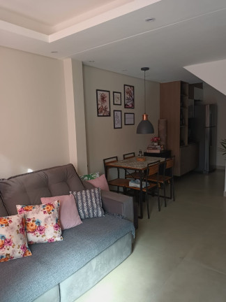 Imagem Casa de Condomínio com 2 Quartos à Venda, 55 m² em Água Chata - Guarulhos